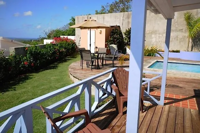 Vieques Island House With Caribbean Views And Pool!ヴィラ